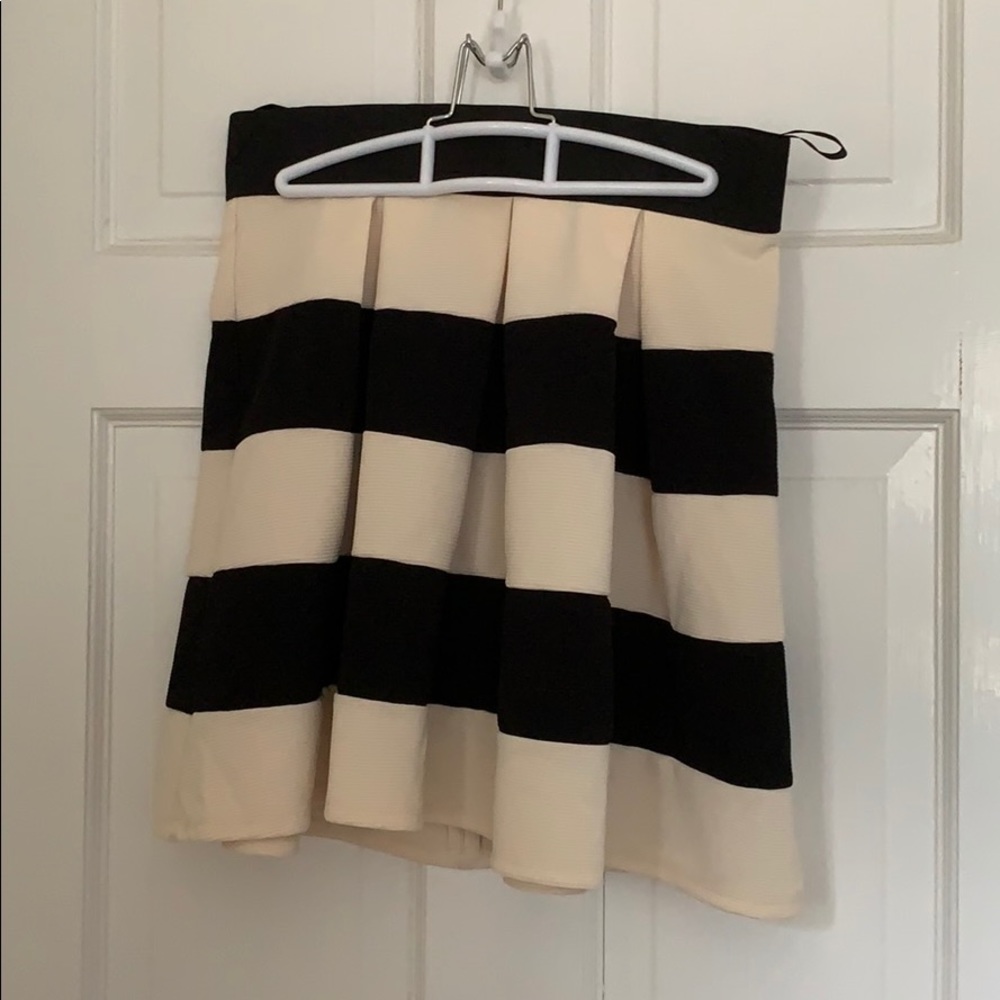 ModCloth black and cream striped skater skirt